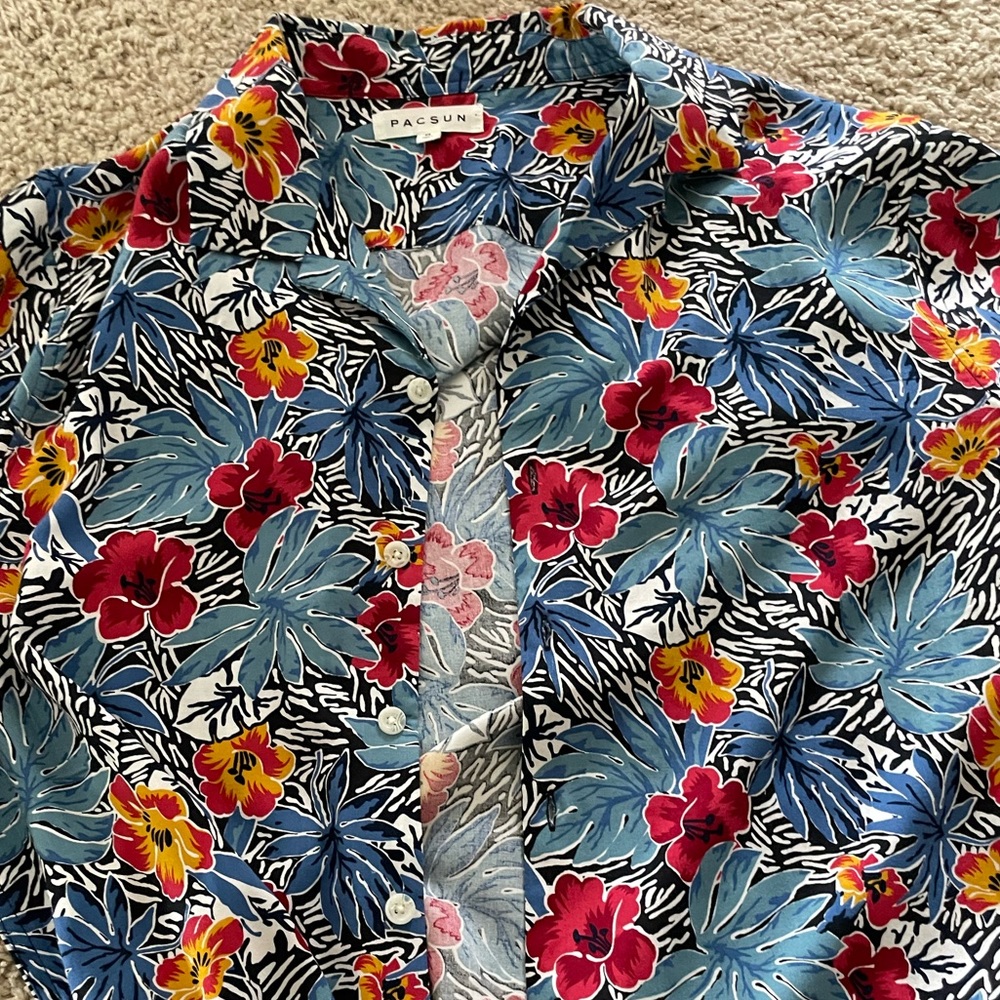 pacsun mens button up hawaiian shirt